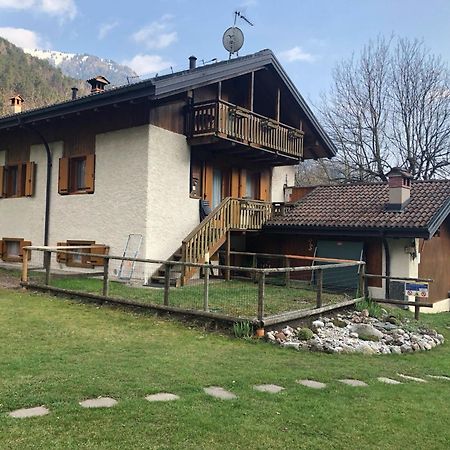 Chalet Val Concei Lenzumo di Concei Exterior foto